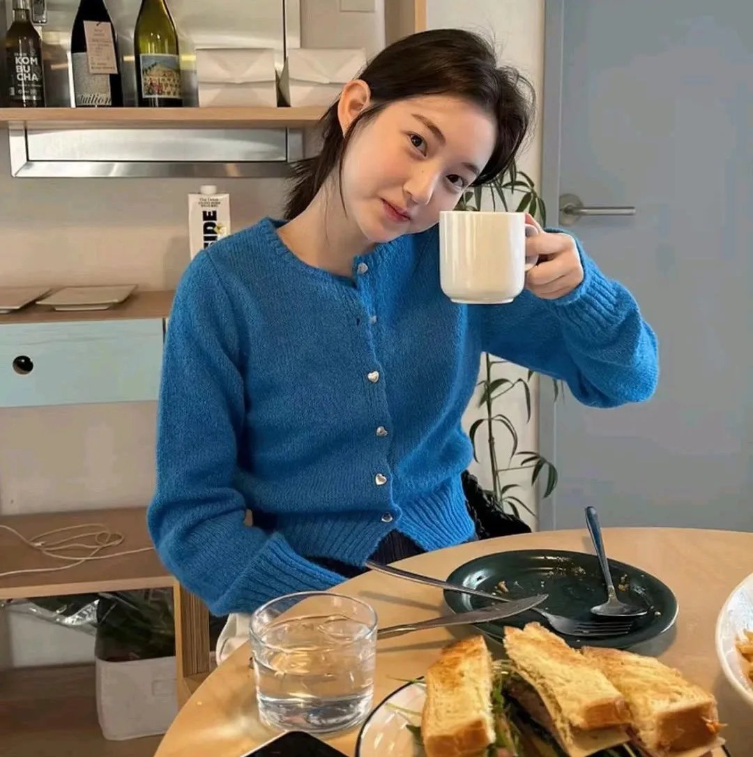 弱比少男闯女校 封面